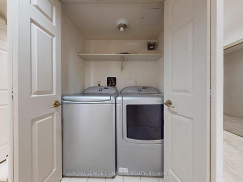 Photo 14 at 1001 - 85 Skymark Drive, Hillcrest Village, Toronto