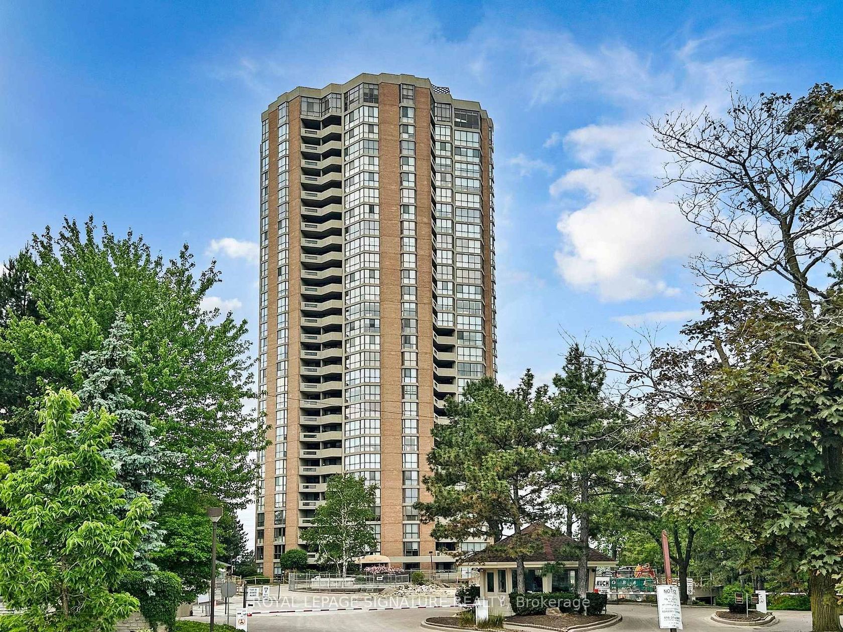 1001 - 85 Skymark Drive, Hillcrest Village, Toronto 