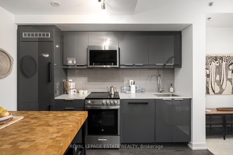 Photo 5 at 611 - 90 Glen Everest Road, Cliffside, Toronto