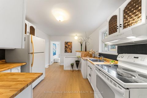 Photo 9 at 55 Boem Avenue, Maryvale, Toronto