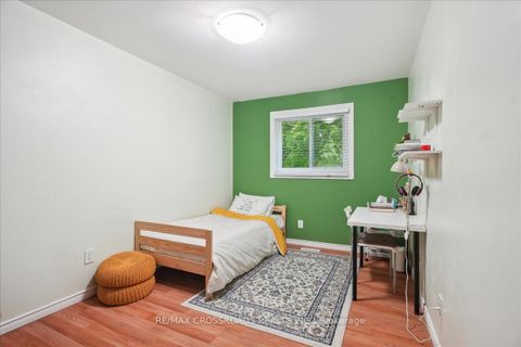 Photo 21 at 43 - 121 L'Amoreaux Drive, L'Amoreaux, Toronto