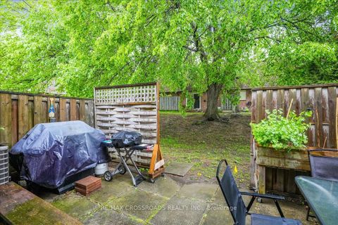 Photo 29 at 43 - 121 L'Amoreaux Drive, L'Amoreaux, Toronto