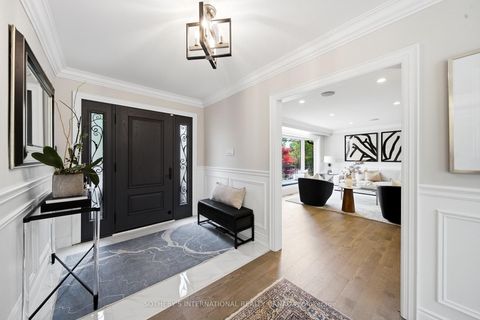 Photo 4 at 122 Cassandra Boulevard, Donalda, Toronto