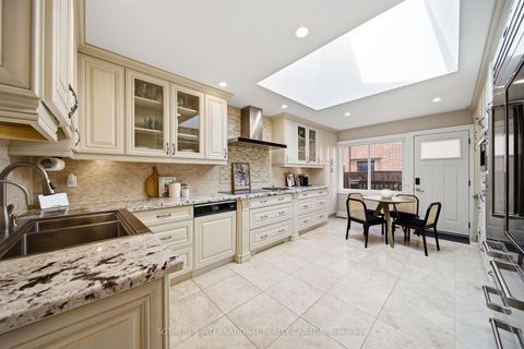 Photo 12 at 122 Cassandra Boulevard, Donalda, Toronto