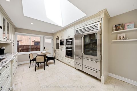 Photo 16 at 122 Cassandra Boulevard, Donalda, Toronto