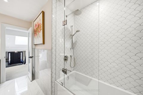 Photo 28 at 122 Cassandra Boulevard, Donalda, Toronto
