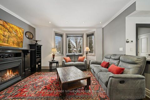 Photo 8 at 12 Willowhurst Crescent, Maryvale, Toronto