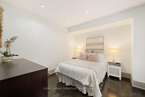 Photo 23 at 12 Willowhurst Crescent, Maryvale, Toronto