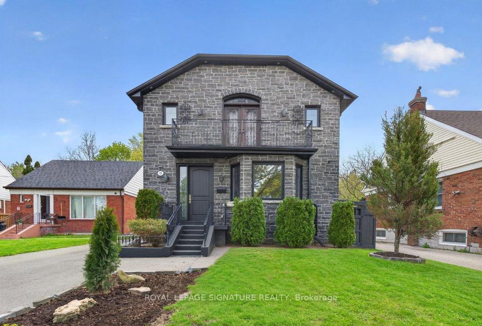 12 Willowhurst Crescent, Maryvale, Toronto 