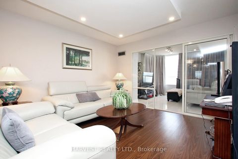 Photo 21 at 1402 - 7 Townsgate Drive, Yorkhill, Vaughan