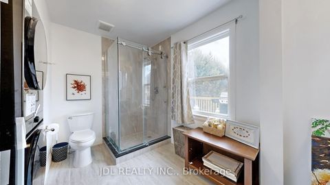 Photo 18 at 11 Red Robin Road, Historic Lakeshore Communities, Georgina