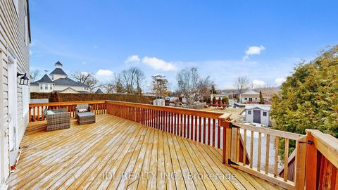 Photo 33 at 11 Red Robin Road, Historic Lakeshore Communities, Georgina