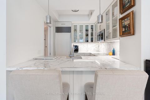 Photo 14 at 304 - 38 Avenue Road, Annex, Toronto
