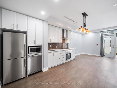 Photo 5 at 102 - 75 The Donway W, Don Mills, Toronto