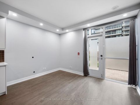 Photo 9 at 102 - 75 The Donway W, Don Mills, Toronto