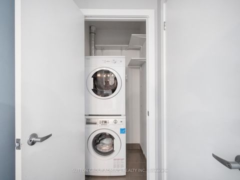 Photo 15 at 102 - 75 The Donway W, Don Mills, Toronto