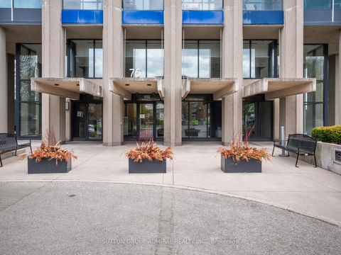 Photo 25 at 102 - 75 The Donway W, Don Mills, Toronto