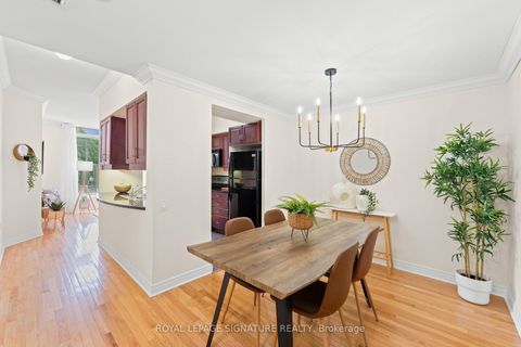 Photo 5 at 307 - 2 Edith Drive, Eglinton, Toronto