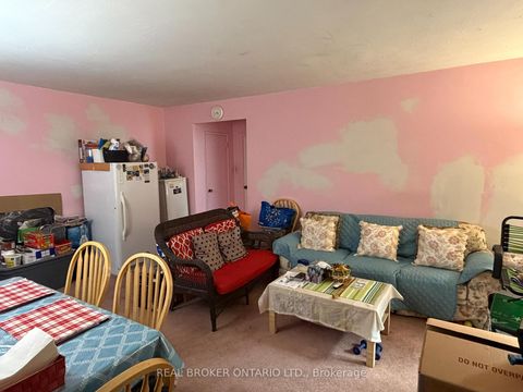 Photo 9 at 306 - 921 Midland Avenue, Eglinton East, Toronto