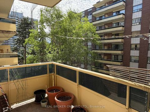 Photo 13 at 306 - 921 Midland Avenue, Eglinton East, Toronto
