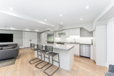 Photo 24 at 290 Kingscross Drive, King City, King