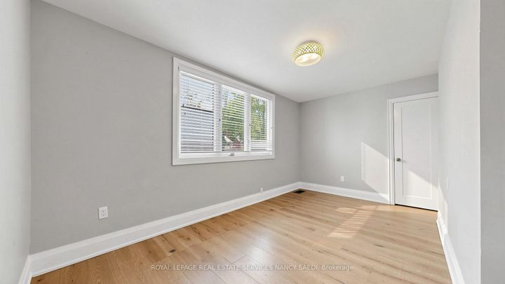 Photo 27 at 3 Oakwood Place, Westdale, Hamilton
