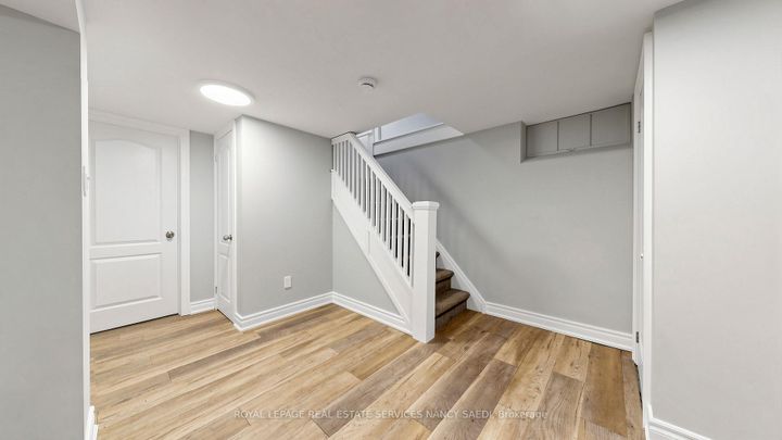 Photo 29 at 3 Oakwood Place, Westdale, Hamilton