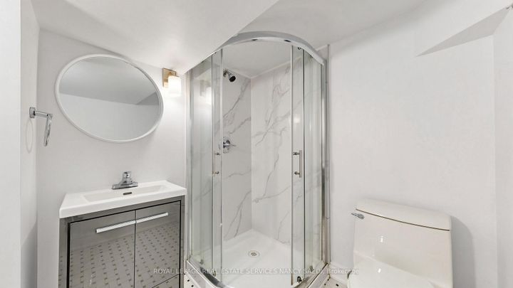 Photo 34 at 3 Oakwood Place, Westdale, Hamilton