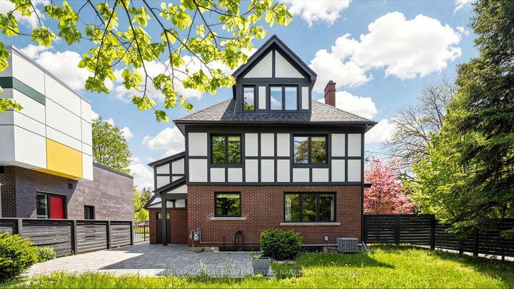 Photo 36 at 3 Oakwood Place, Westdale, Hamilton