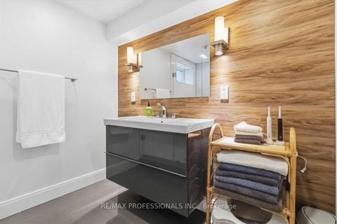 Photo 17 at 3 Snaresbrook Drive, Kipling, Toronto