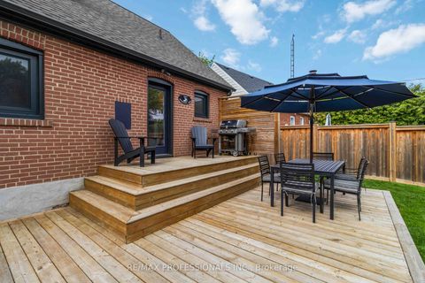 Photo 19 at 3 Snaresbrook Drive, Kipling, Toronto