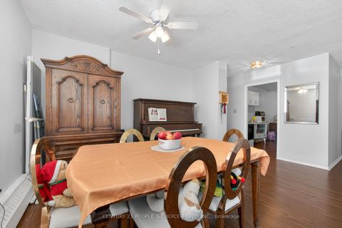 Photo 10 at 601 - 340 Dixon Road, The Westway, Toronto