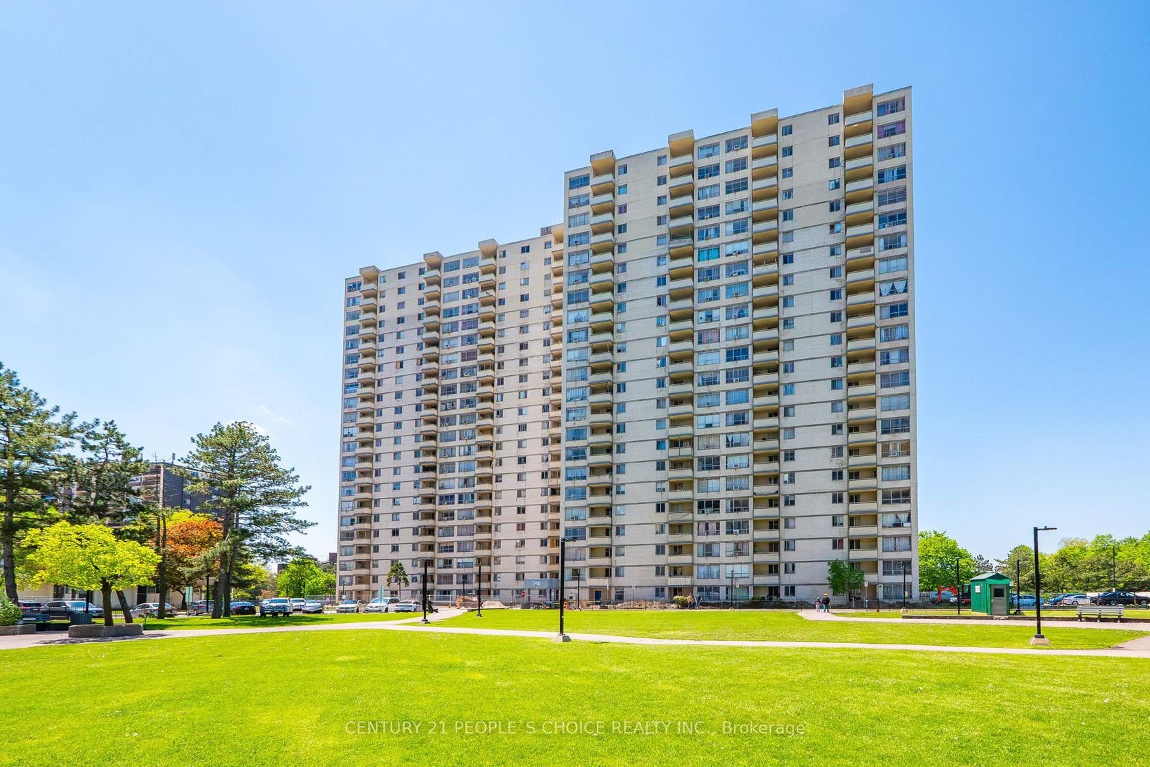 601 - 340 Dixon Road, The Westway, Toronto photo number 2
