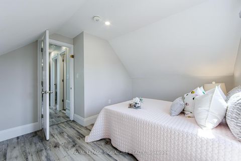 Photo 15 at 19 Schell Avenue, Belgravia, Toronto