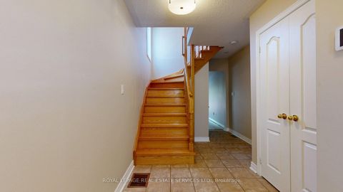 Photo 4 at 16 - 619 Evans Avenue, Alderwood, Toronto