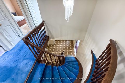 Photo 21 at 92 Charlton Boulevard, Newtonbrook West, Toronto