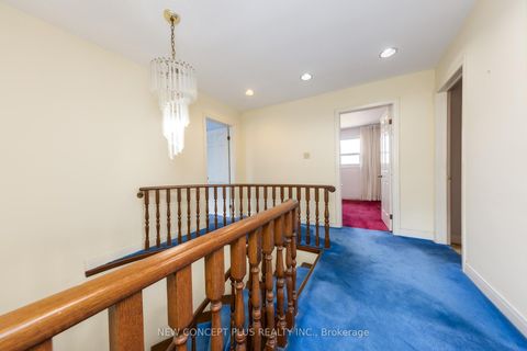 Photo 22 at 92 Charlton Boulevard, Newtonbrook West, Toronto