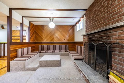 Photo 34 at 92 Charlton Boulevard, Newtonbrook West, Toronto