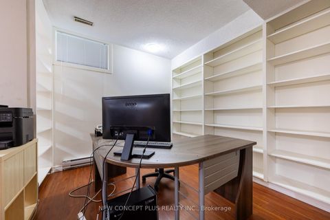 Photo 38 at 92 Charlton Boulevard, Newtonbrook West, Toronto