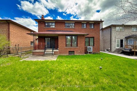 Photo 42 at 92 Charlton Boulevard, Newtonbrook West, Toronto