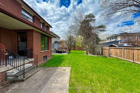 Photo 48 at 92 Charlton Boulevard, Newtonbrook West, Toronto