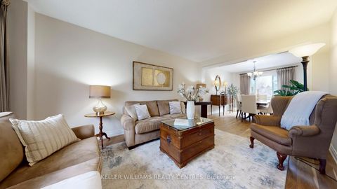 Photo 7 at 15 Beatty Crescent, Aurora Highlands, Aurora