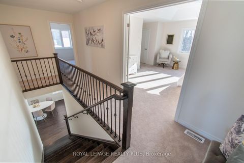 Photo 14 at 147 Dovedale Drive, Keswick South, Georgina