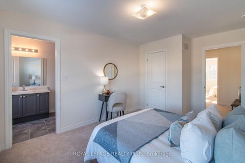 Photo 20 at 147 Dovedale Drive, Keswick South, Georgina