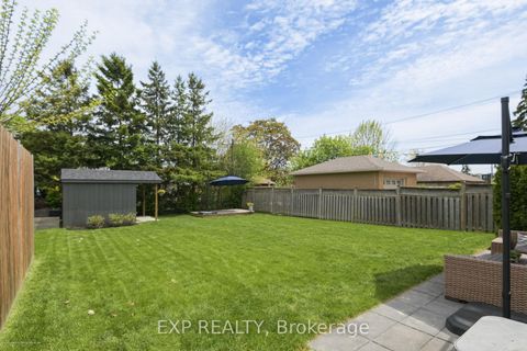 Photo 32 at 125 Treeview Drive, Alderwood, Toronto
