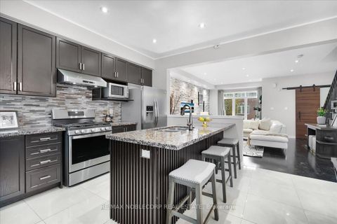 Photo 11 at 952 BRIMORTON Drive, Morningside, Toronto
