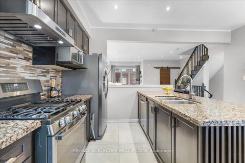 Photo 13 at 952 BRIMORTON Drive, Morningside, Toronto