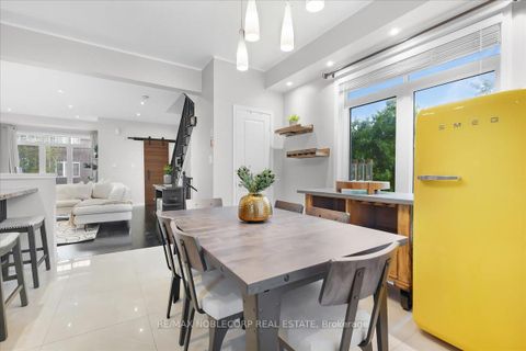 Photo 15 at 952 BRIMORTON Drive, Morningside, Toronto