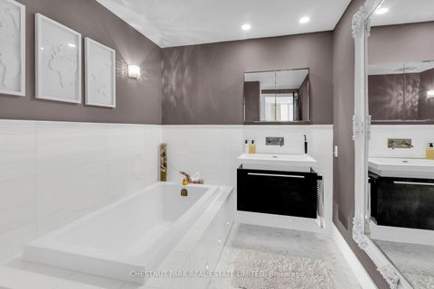 Photo 24 at 617 - 120 Homewood Avenue, South St. James Town, Toronto