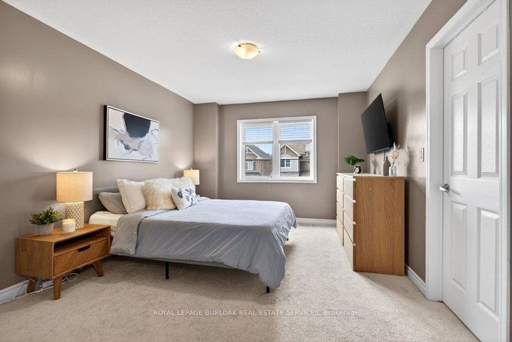 Photo 26 at 145 Stillwater Crescent, Waterdown, Hamilton
